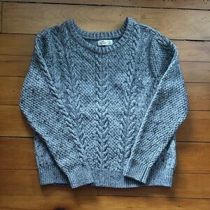 Hollister Gray Cable Knit Sweater